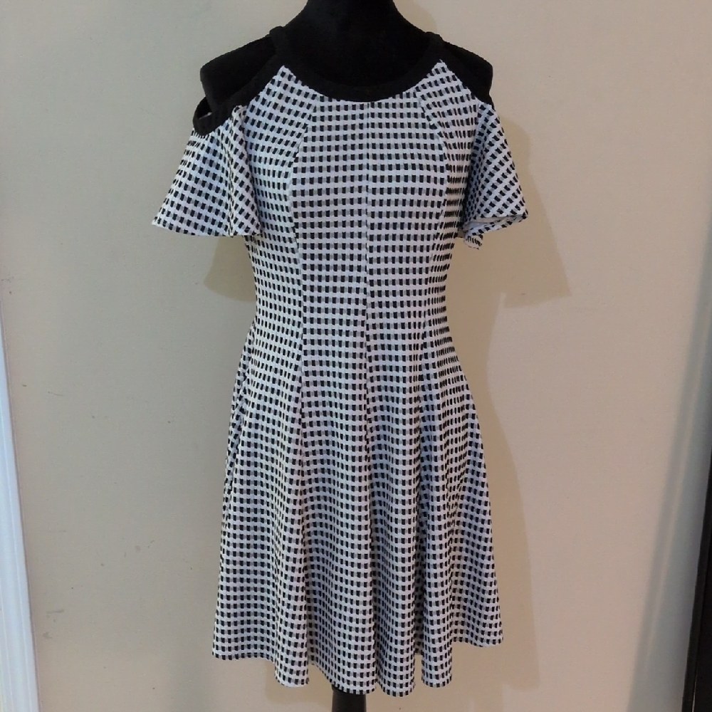 Danny & Nicole Black and White Cold-Shoulder Mini Dress